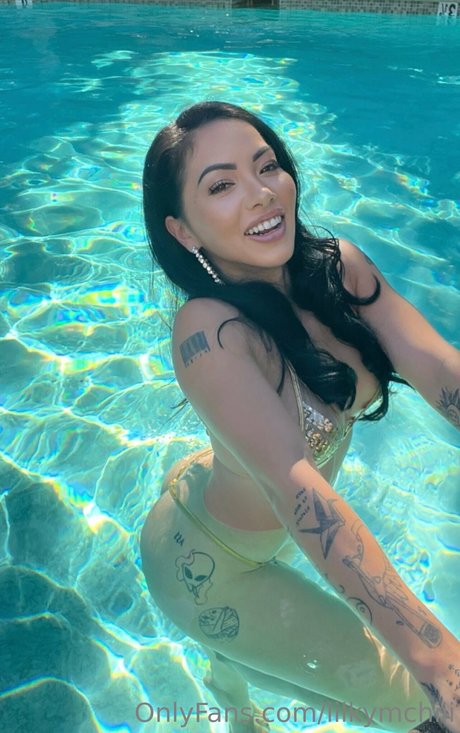 Morgan Lee modèle xxx collection