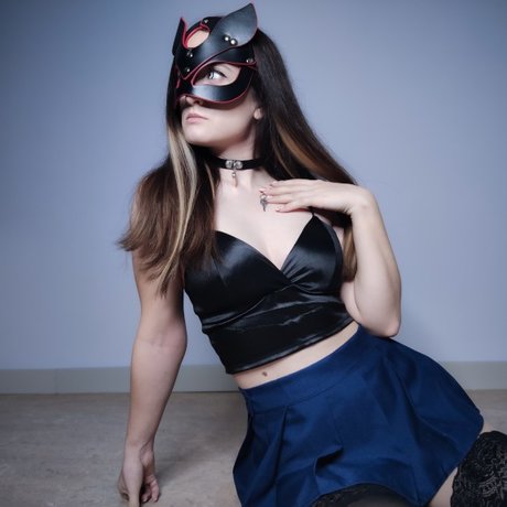 Alexandra Marchenko haut modèle images