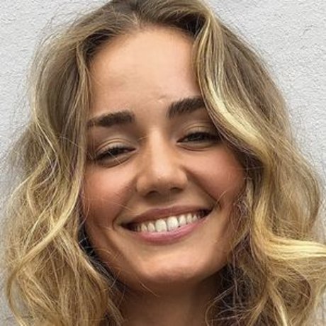 Thalebabe93 actrice xxx des photos