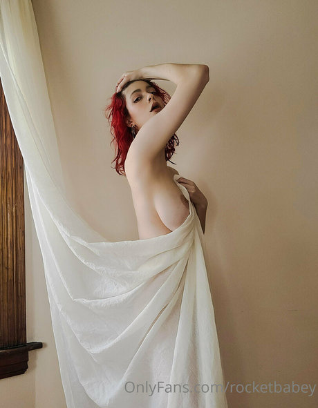 chaton courbé onlyfans xxx jolie img