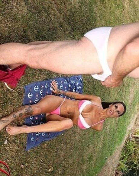 Charlie Monaco meilleur modèle des photos