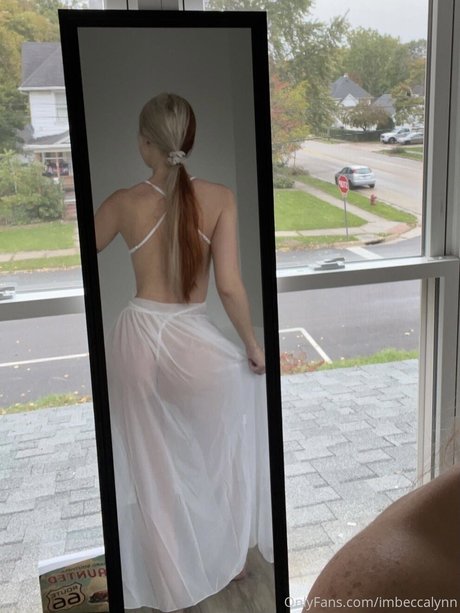 Becca Lynn belle actrice galeries