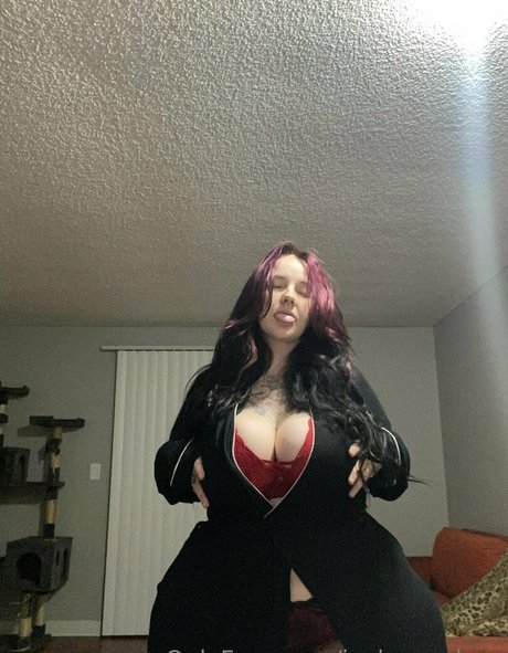 Jexkaa Wolves actrice adulte img