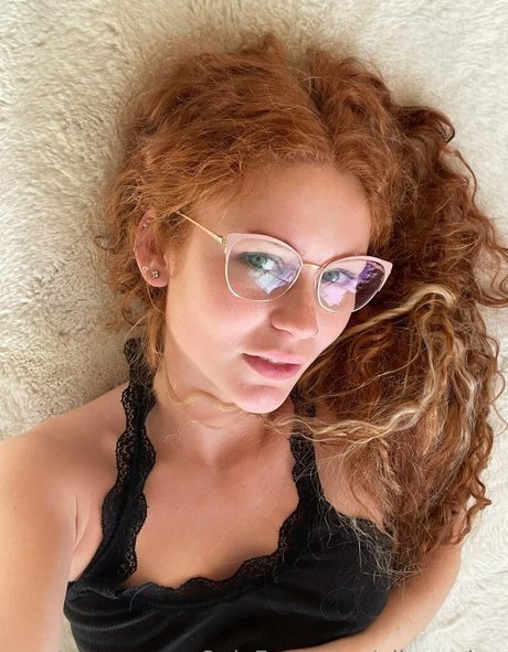 visage blond uniquementfans top meilleur photo