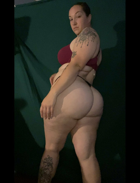 Whooty2166 jolie star du porno image