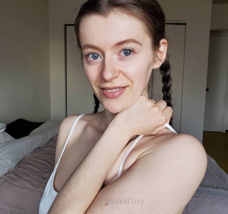 VioletFoxy étoile xxx archive