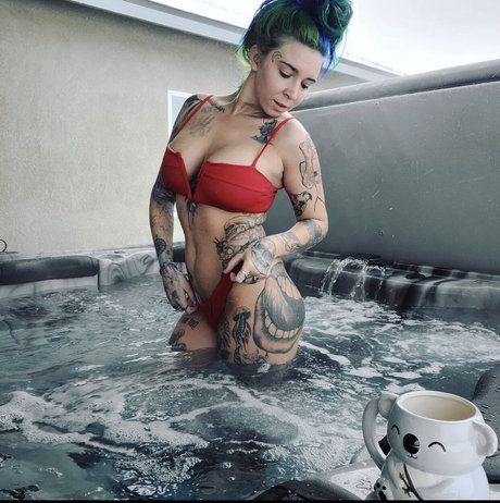 Lydia Grace jolie star du porno galerie