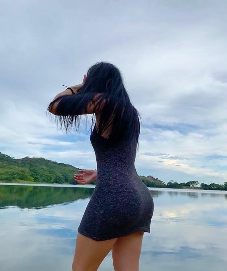 Nahomi Rojas modèle meilleur image