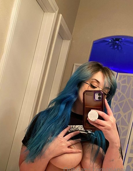 Gia Paige xxx star du porno img