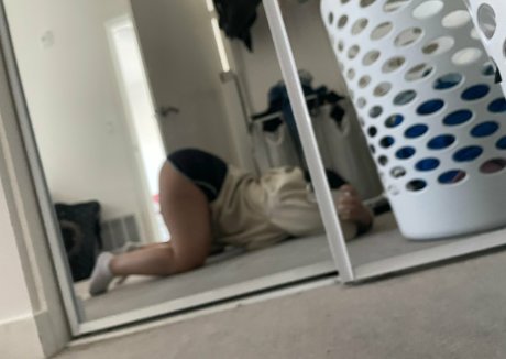 influenceur des médias sociaux onlyfans jolie adulte galerie