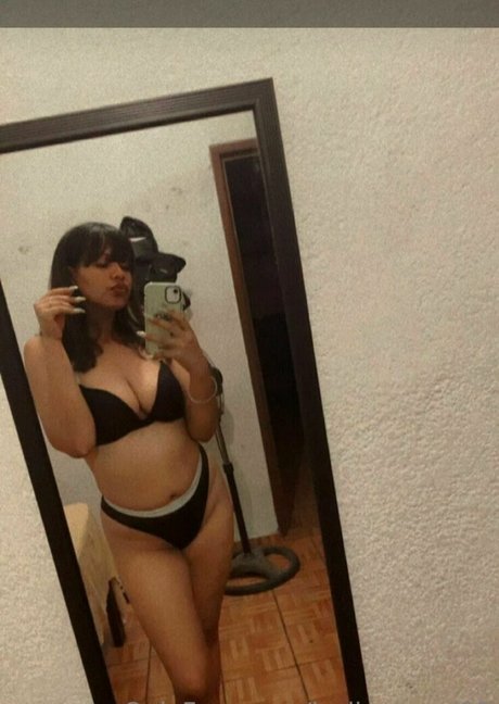 leslierangel95 star du porno sexy archive