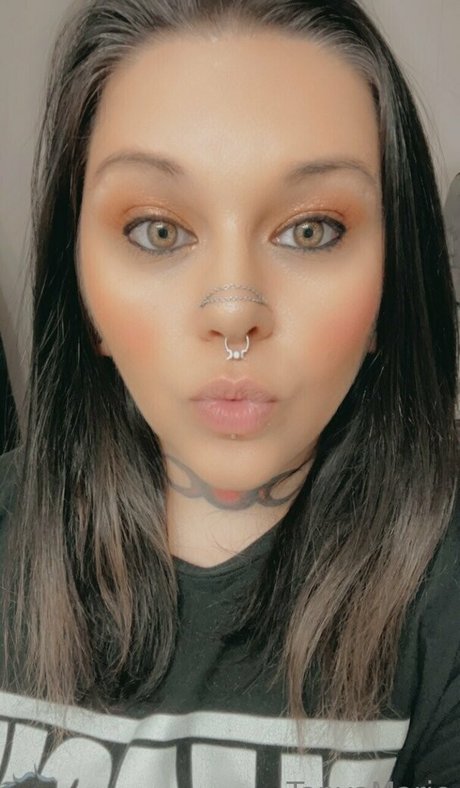 tanyamariex étoile sexy des photos