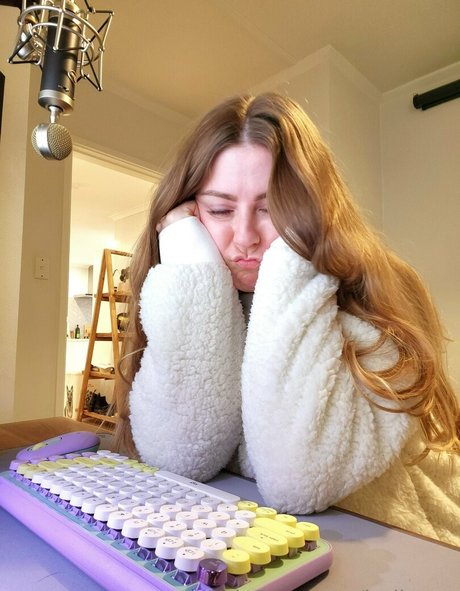 loripops actrice de grande qualité images