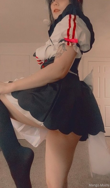 maeeparfait modèle adulte archive