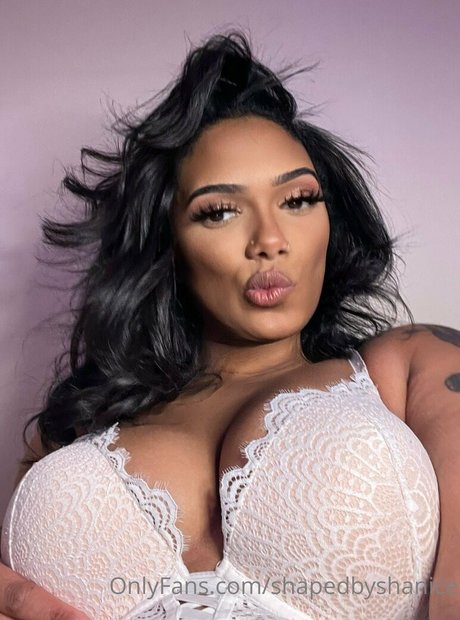 69 ex petite amie onlyfans adulte image