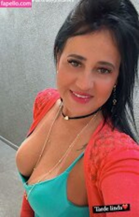 Mara Prado étoile de haute qualité des photos