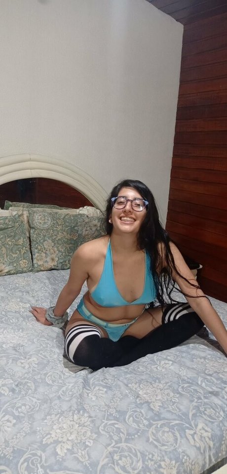 sophie marie27 modèle pornographique photo