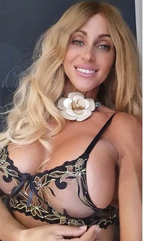 Erme Aprile actrice parfaite collection