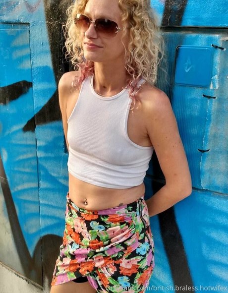 seins géants onlyfans sexy exclusif img