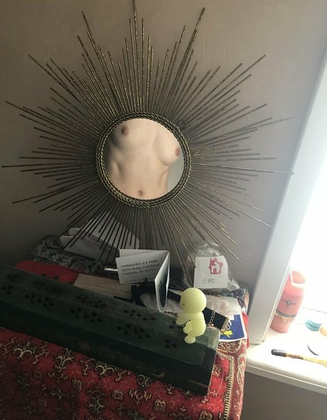 cuisses épaisses onlyfans beau des photos