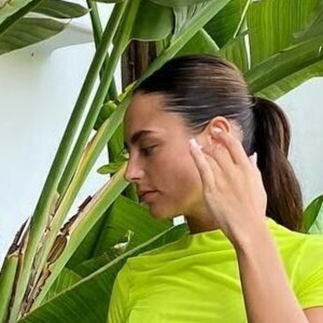 Leah Taylor art étoile images