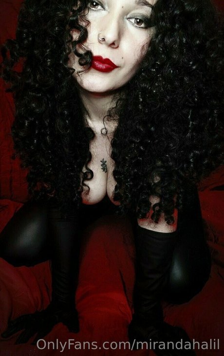 mirandahalil modèle de sexe photos
