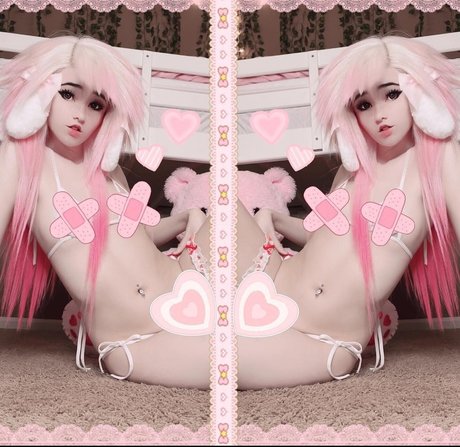 Sleepystrawbaby star pornographique des photos