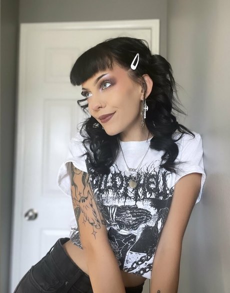 moltencherub étoile xxx photo