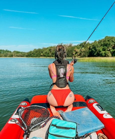 Hottest Fishing étoile nue photo