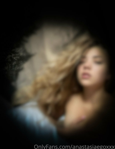 anastasiaegoxxx modèle érotique img