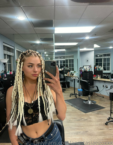 anastasiaegoxxx modèle xxx des photos