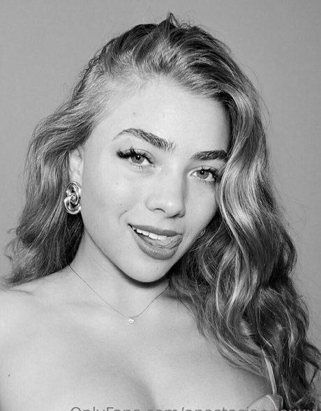 anastasiaegoxxx haut étoile collection