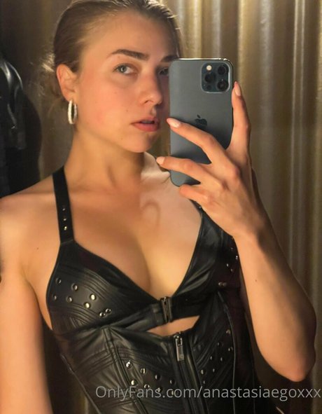 anastasiaegoxxx art de star du porno img