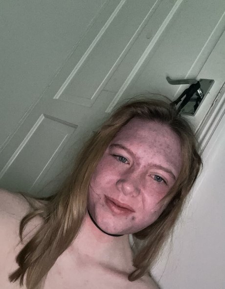 rose lizzy200345 actrice chaude galerie