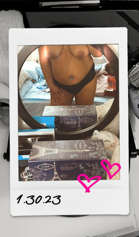 fans de milf mexicaine uniquement art exclusif galeries