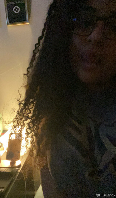 didilenox actrice de nus collection