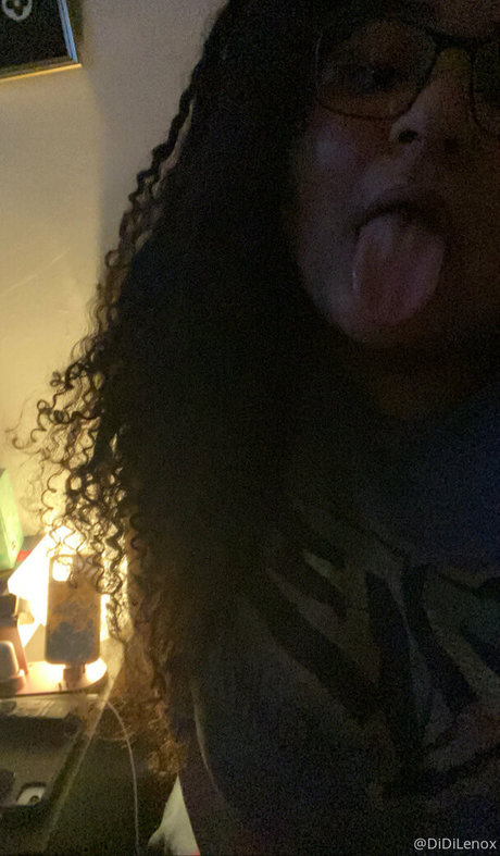 didilenox modèle exclusif photos