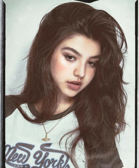 saraecheagaray star du porno chaude image