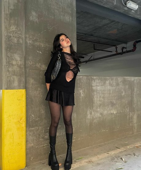 pom-pom girl asiatique onlyfans porno parfait image