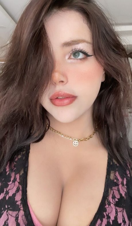 Melekwhoo actrice porno des photos