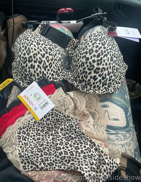 spookisideshow star du porno belle des photos