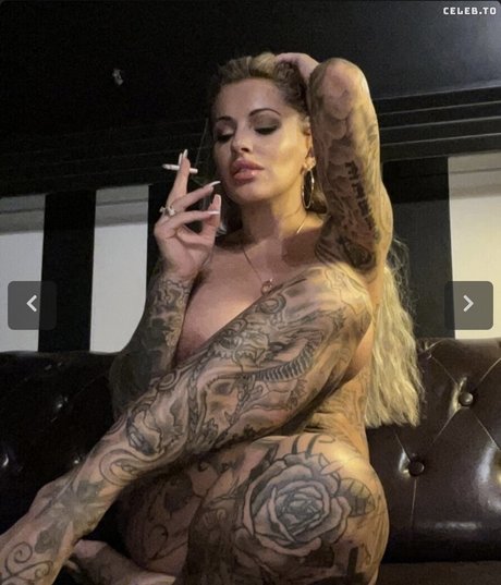 pawg ébène uniquementfans qualité supérieure photos