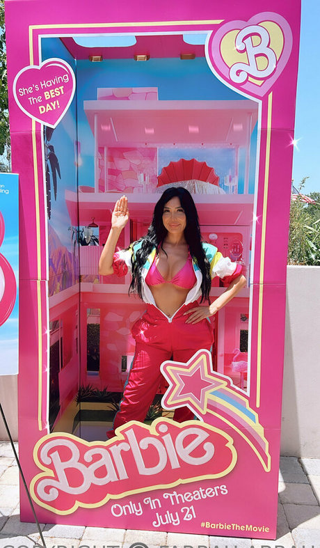 farrahabraham joli modèle image