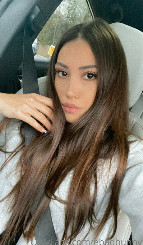 ebadbunny actrice images