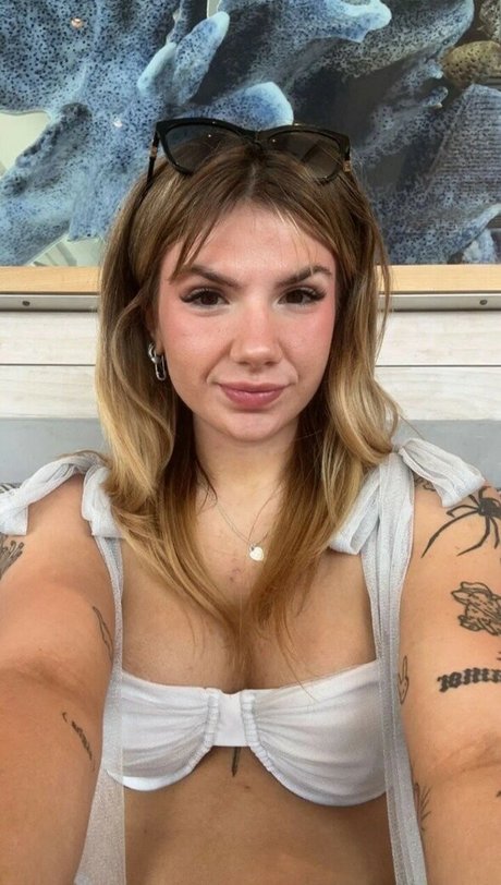 giclée mature uniquementfans libre nu img