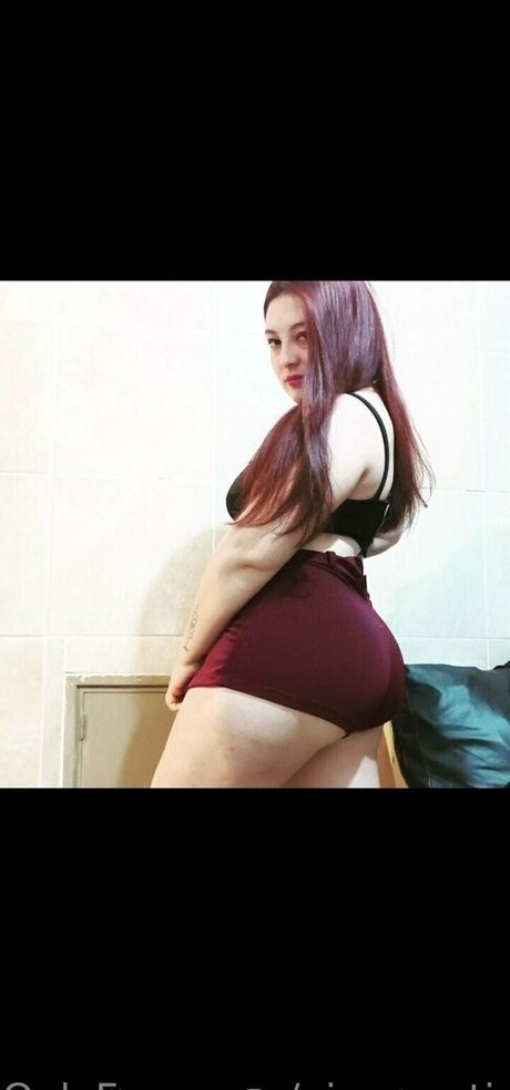 ninamartine23 étoile érotique galerie