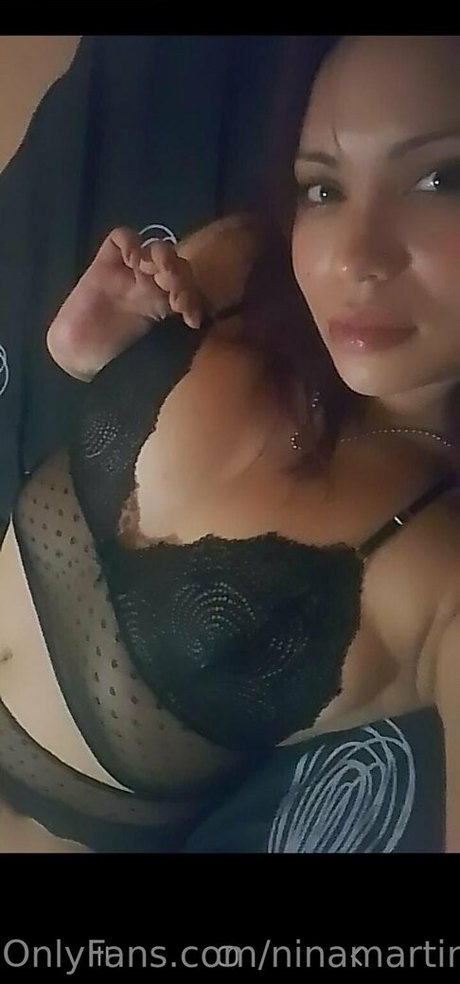 ninamartine23 modèle de haute qualité image