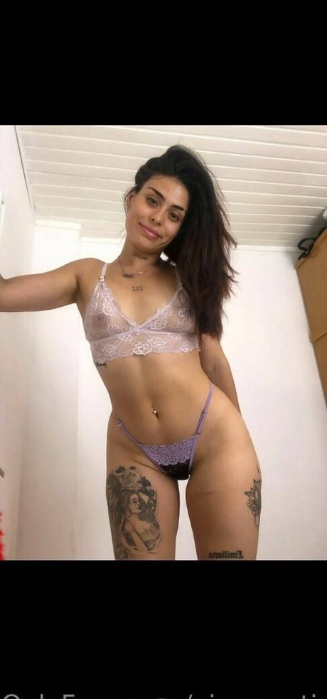 ninamartine23 actrice érotique collection