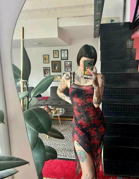 anadevinvip actrice sexy archive