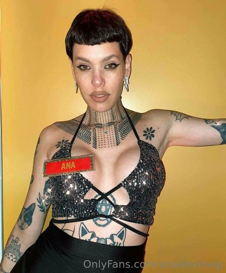 anadevinvip modèle porno des photos